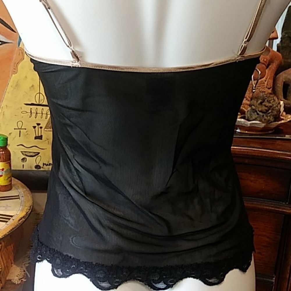 Top - Picture 2 of 8